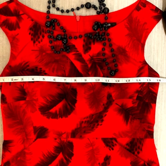 JACOB red dress with black feathers and pockets - Picture 9 of 11